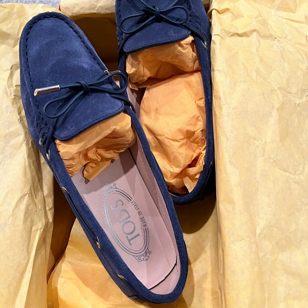 Tod’s Gomma Loafer Navy Blue